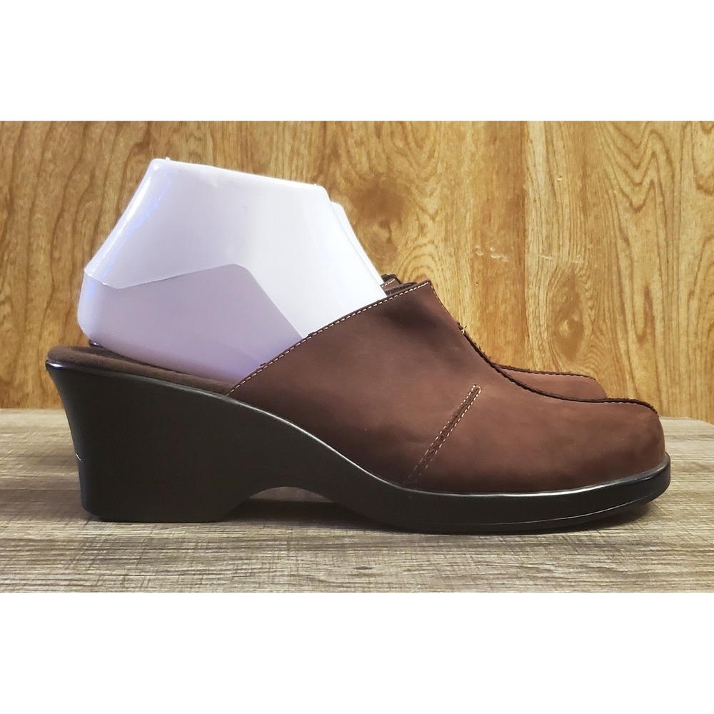 Vintage Clarks Slip On Wedge Clogs Women's Size 9.5 Brown
